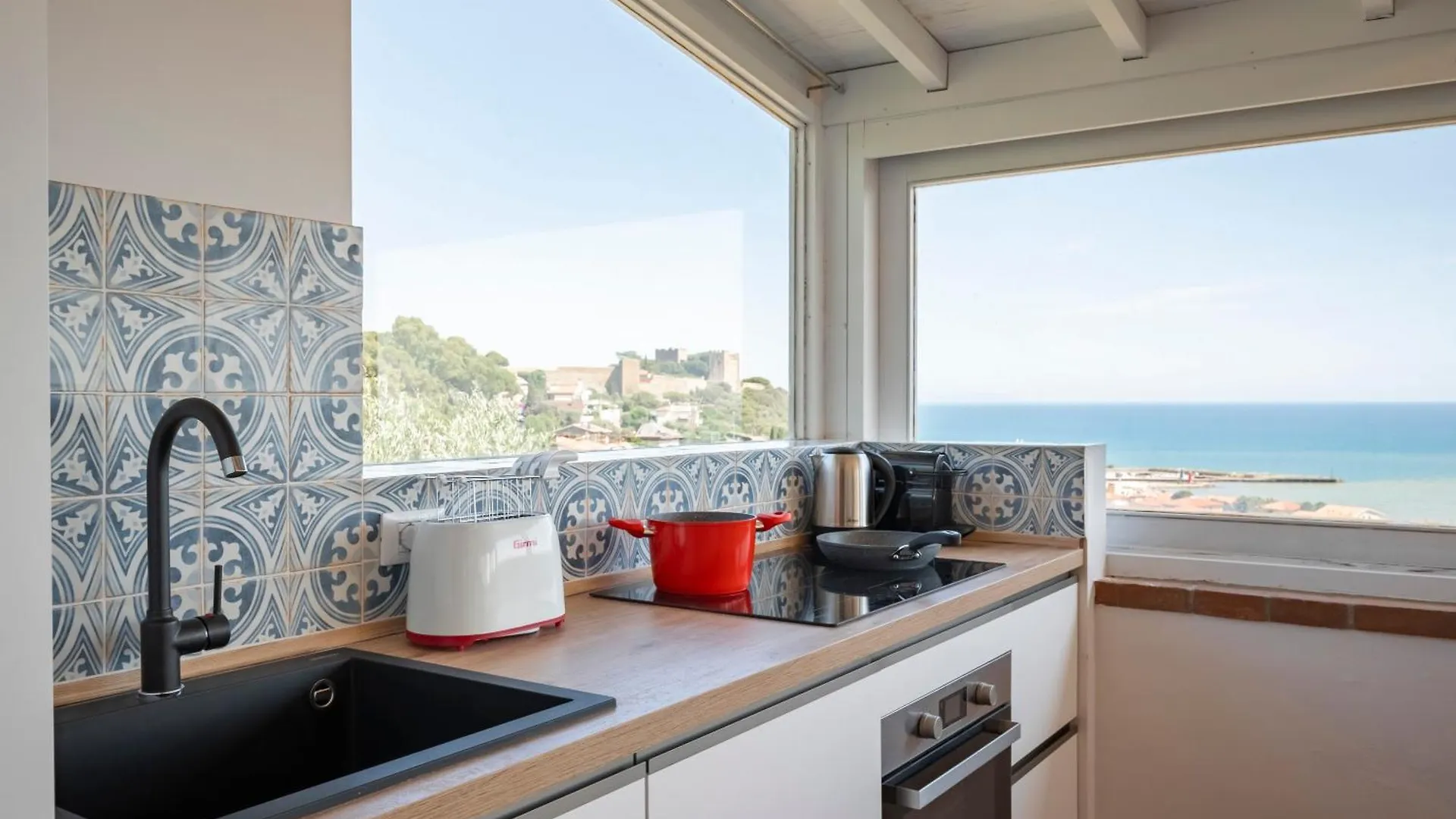 Villa Con Giardino Vista Mare カスティリオーネ・デッラ・ペスカーイア 0*,