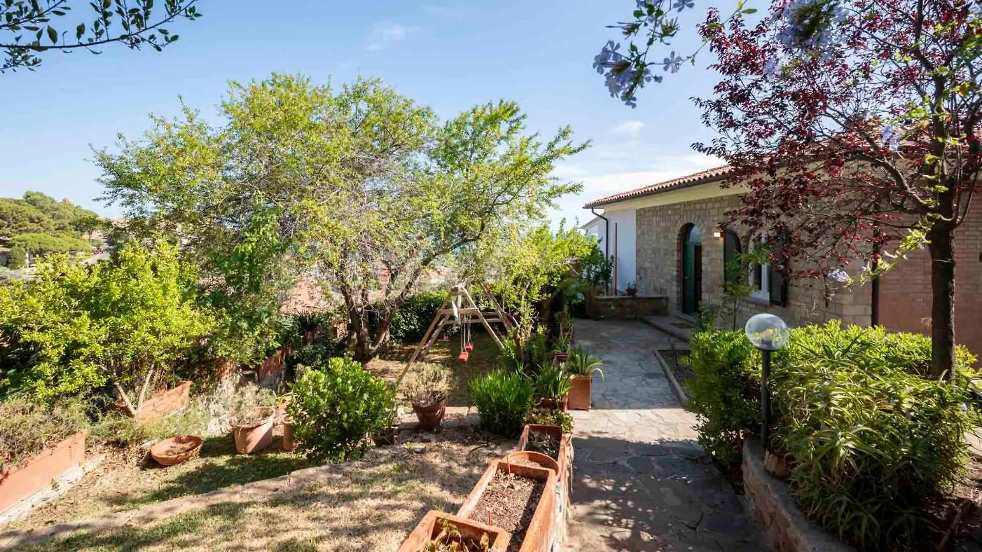 Villa Con Giardino Vista Mare カスティリオーネ・デッラ・ペスカーイア 0*,  イタリア